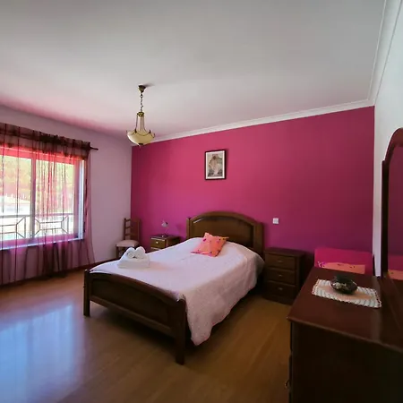 Nazare's House Daire *